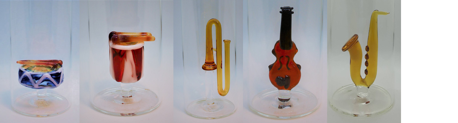 Instrumente aus Glas im Klschglas